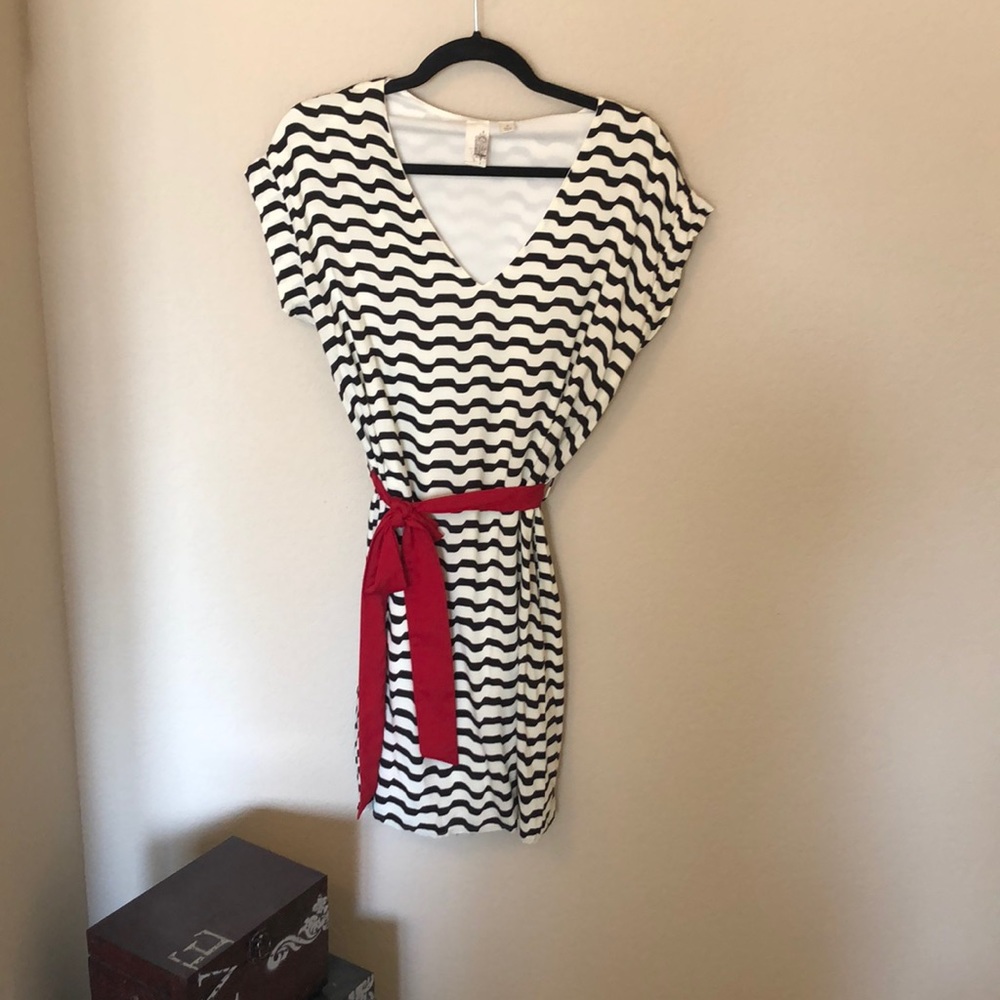 Wavy stripe dress
